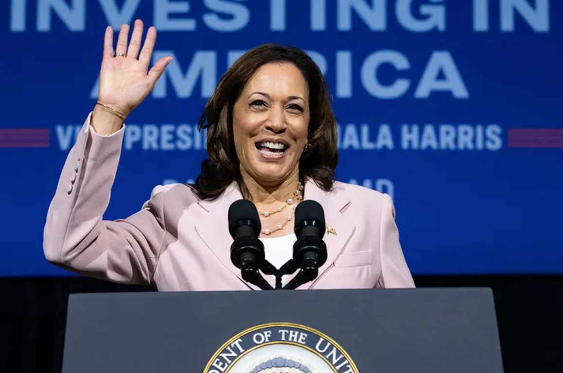 Kamala Harris Unfit to Serve